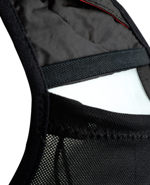 ULTRASPIRE MOMENTUM 2.0 RACE VEST Black
