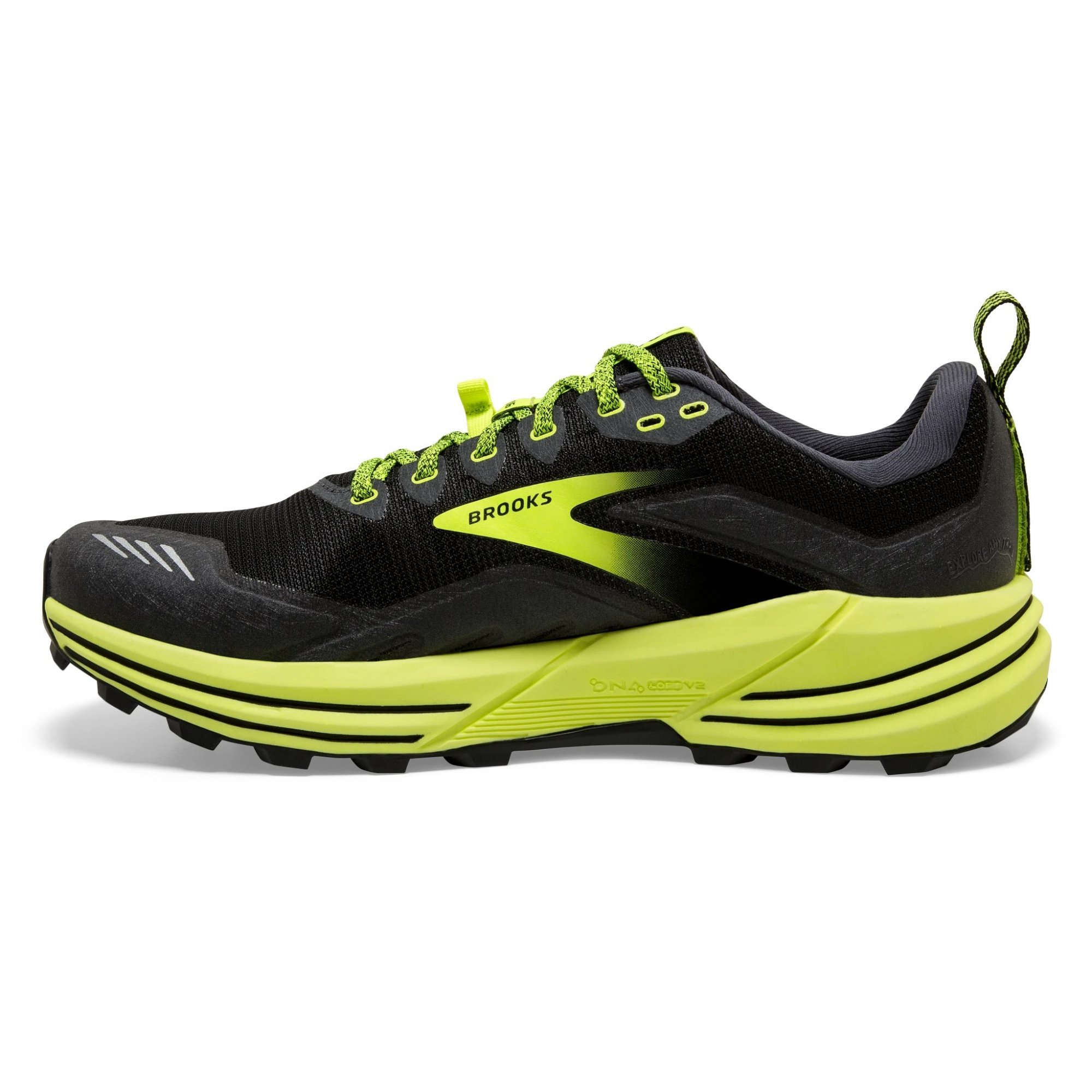 BROOKS Cascadia 16 WIDE Black/Ebony/Nightlife