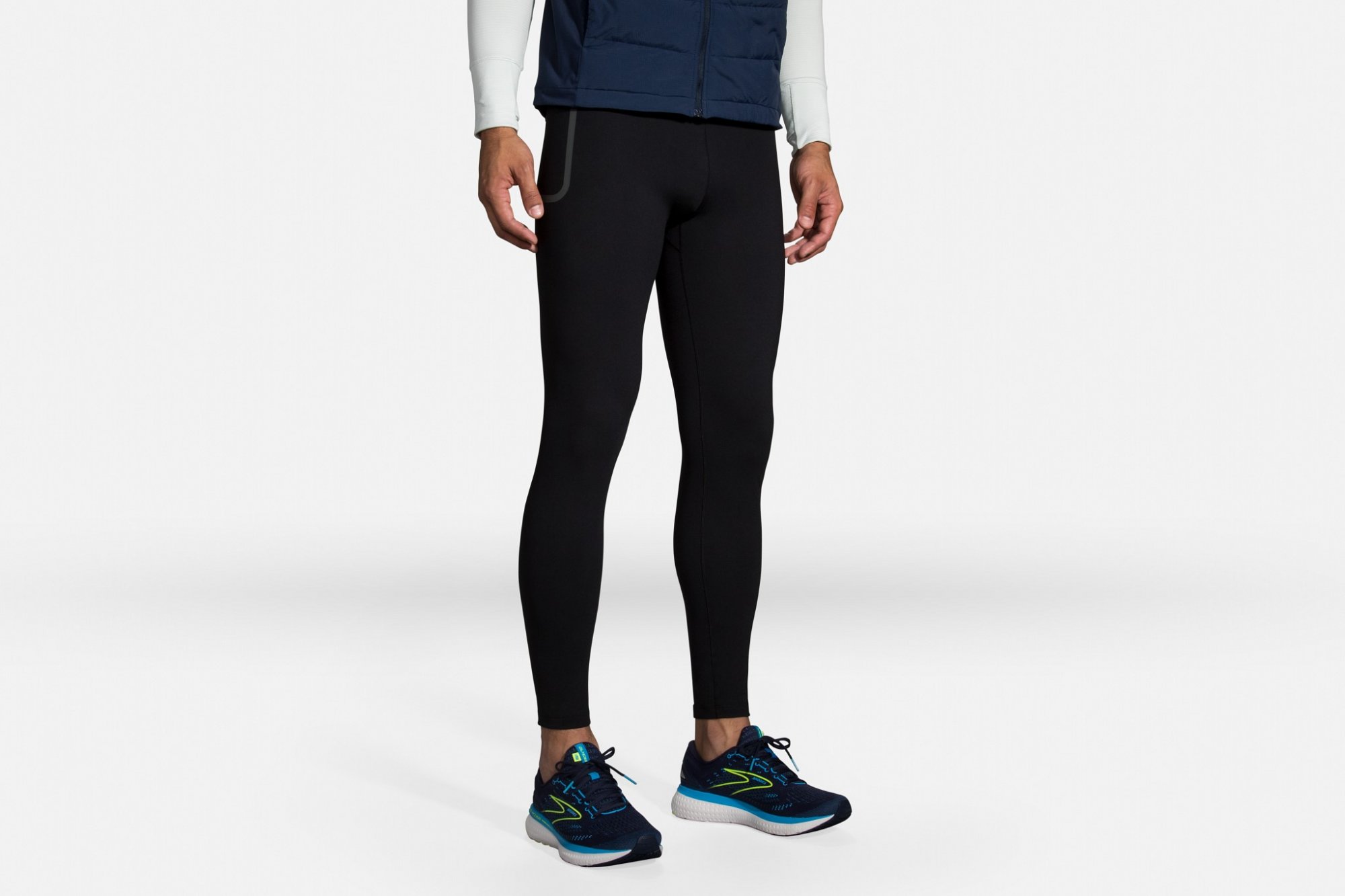 BROOKS Momentum Thermal Tight Black