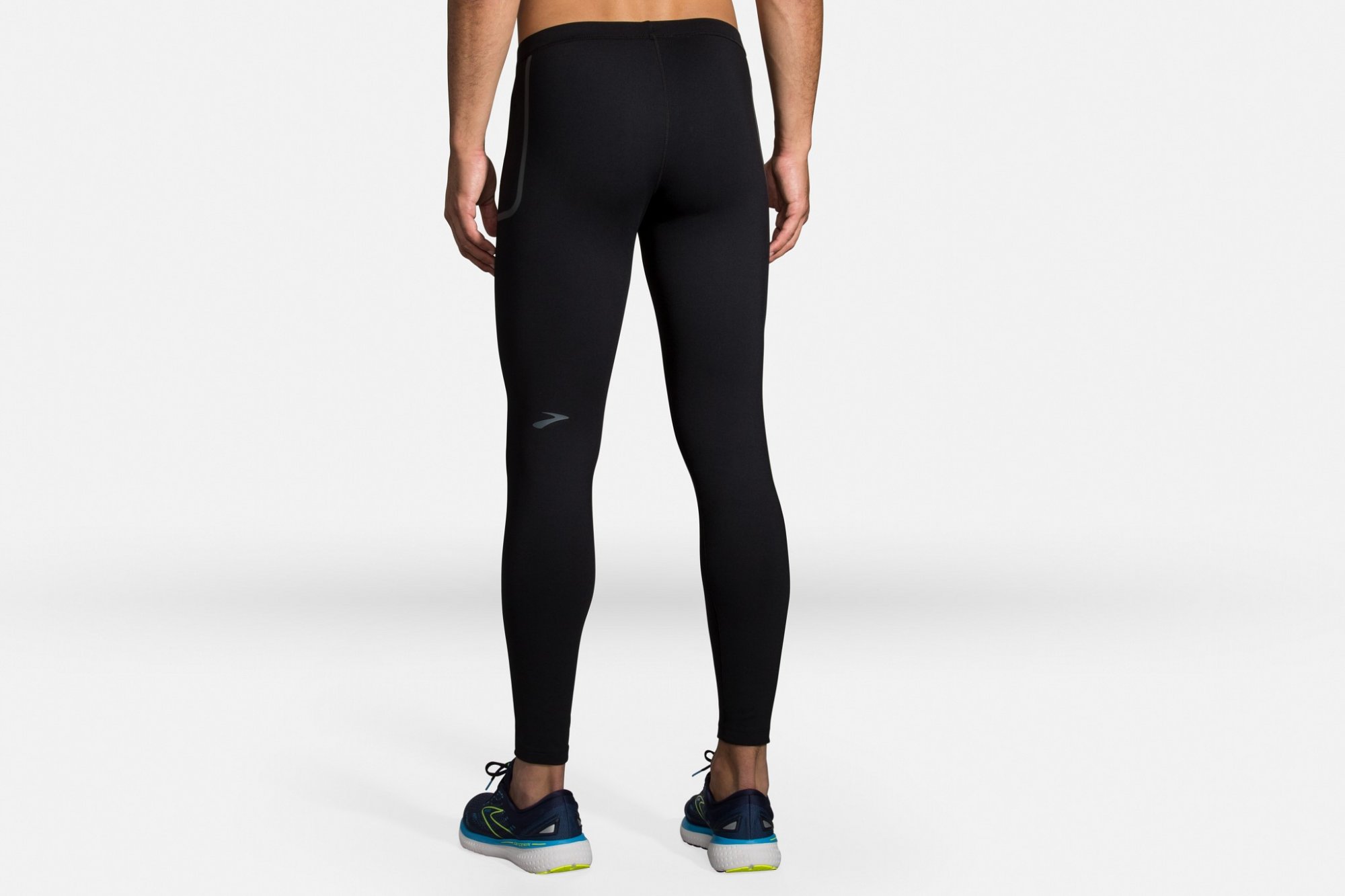 BROOKS Momentum Thermal Tight Black