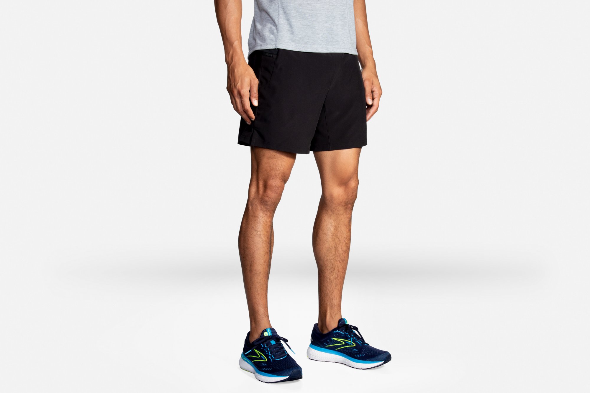 BROOKS  Sherpa 7" 2-in-1 Short Black