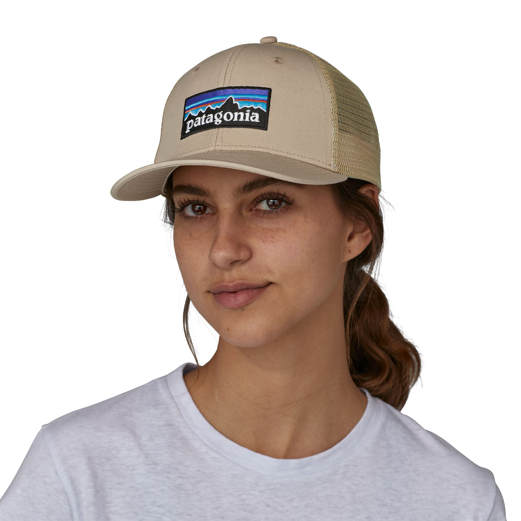 PATAGONIA P-6 Logo Trucker Hat Oar Tan w/Classic Tan