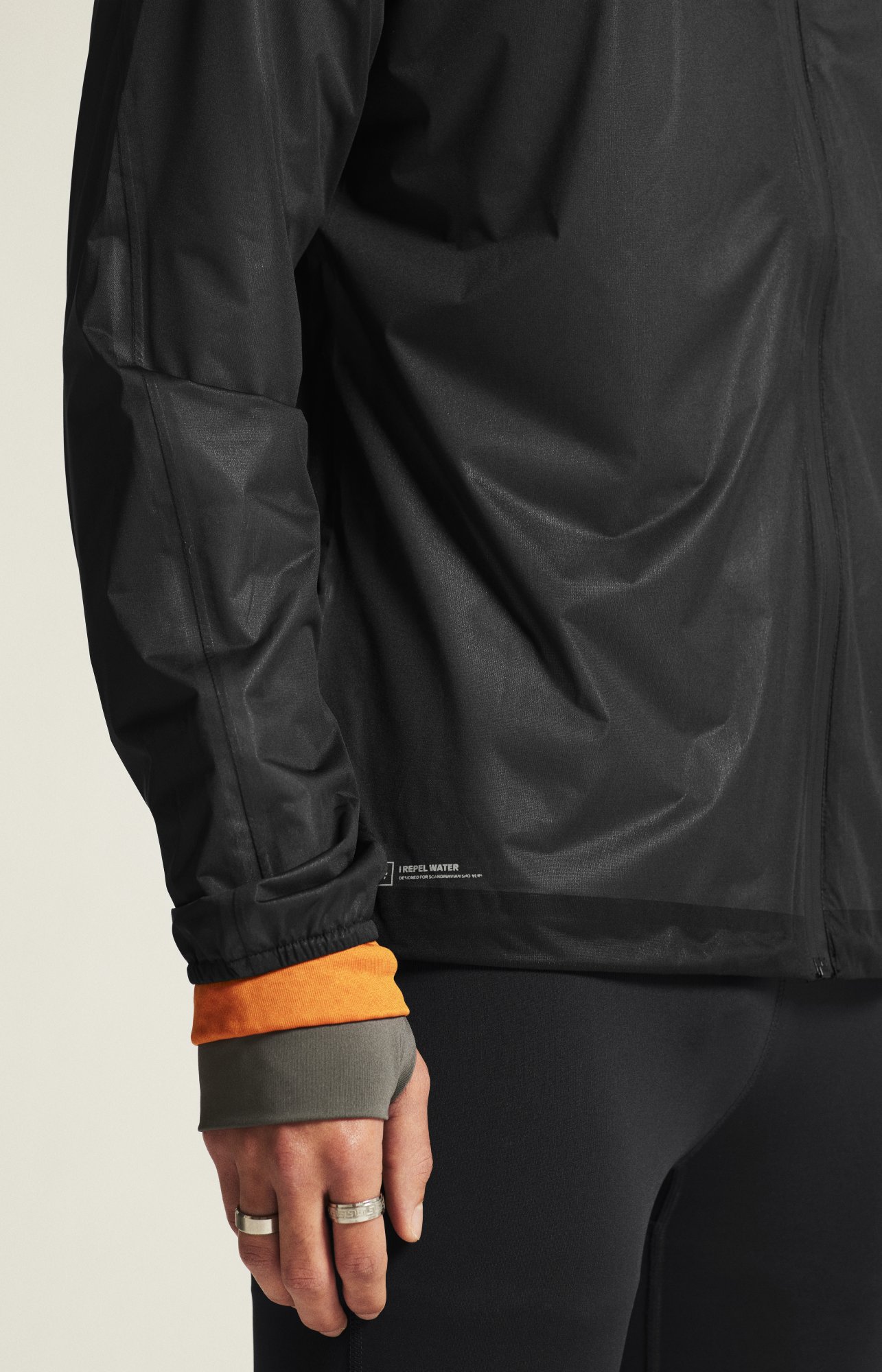 CRAFT PRO Hydro Lightweight Bunda Černá