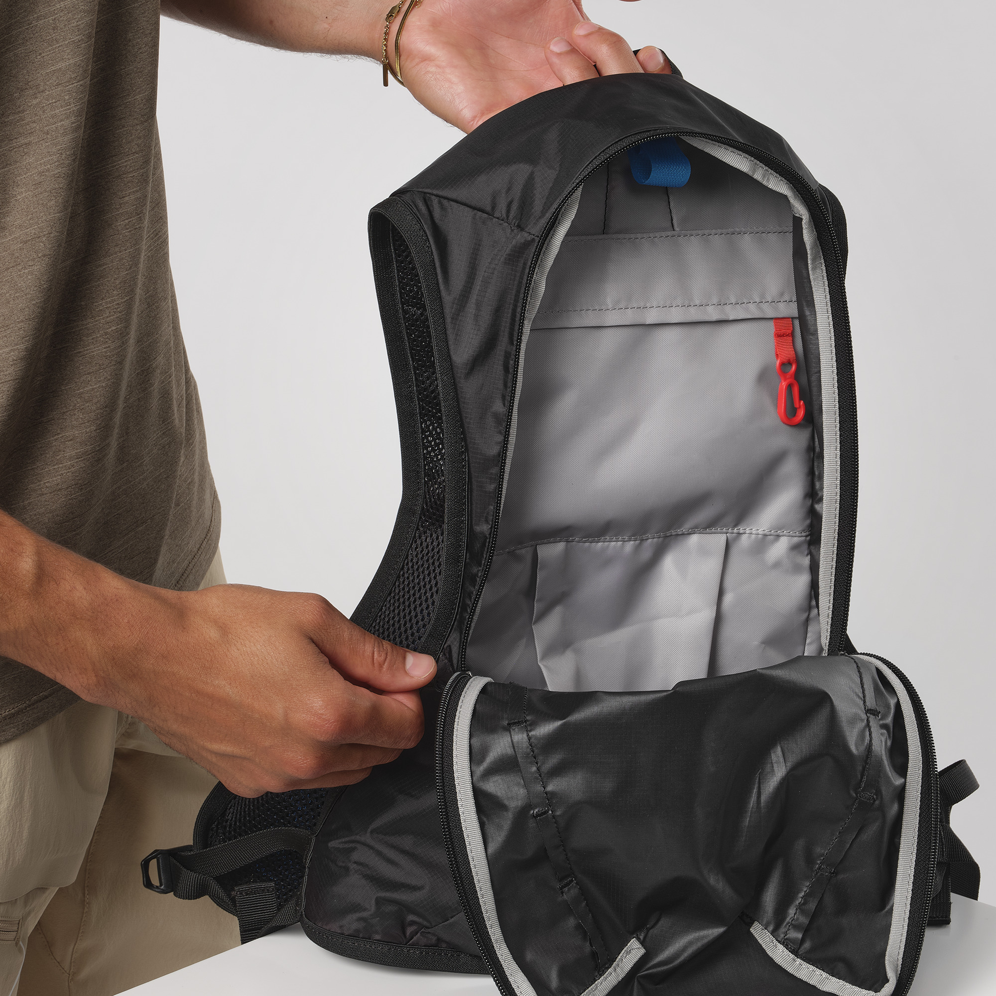 SALOMON Cross 8 Black