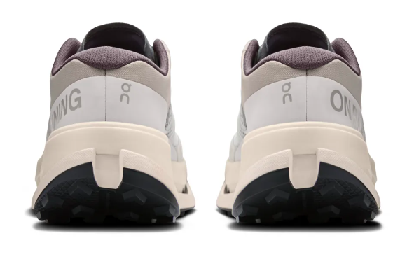 ON Cloudultra 3 M Rock / White